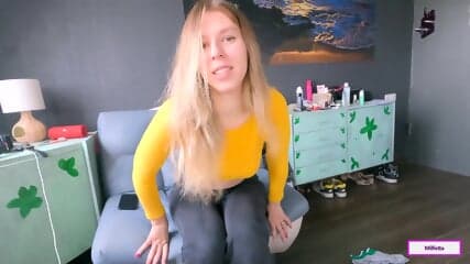 Lucky Stepbro, Got A Deep Throat From My Step Sis - Family Dream Turned Porno!
