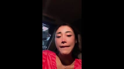 Jessica Intan Di Mobil