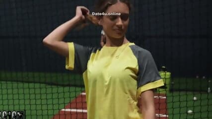 hesgotrizz.24.11.14.alice.thunder.indoor.batting.cages hqbt