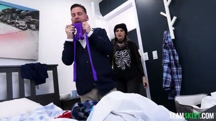 Sofie Reyez – “She’s A Filthy Little Sex Demon!” Goth Tomboy Is Daddy’s New Fucktoy