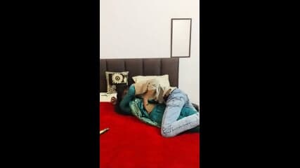 Desi Lover Fucking In Hotel