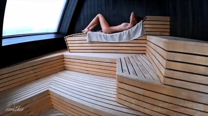 Amateur Sauna Stranger Fuck: POV Blowjob & Public Cumshot