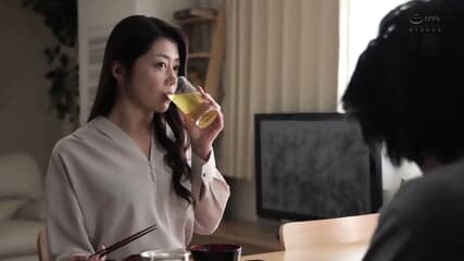 Jx UxR 789 MR Maki Hojo