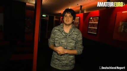 Puceau qui a gangé le premier prix dans un bordel allemand